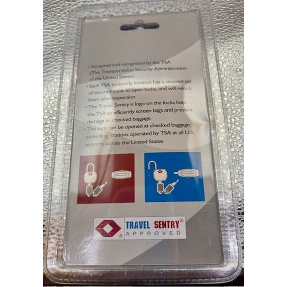 Travel Padlock For Luggage Key Lock New In Package TSA Approved - Picture 2 of 5